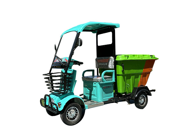 濟(jì)寧電動四輪保潔車(500L塑料桶)
